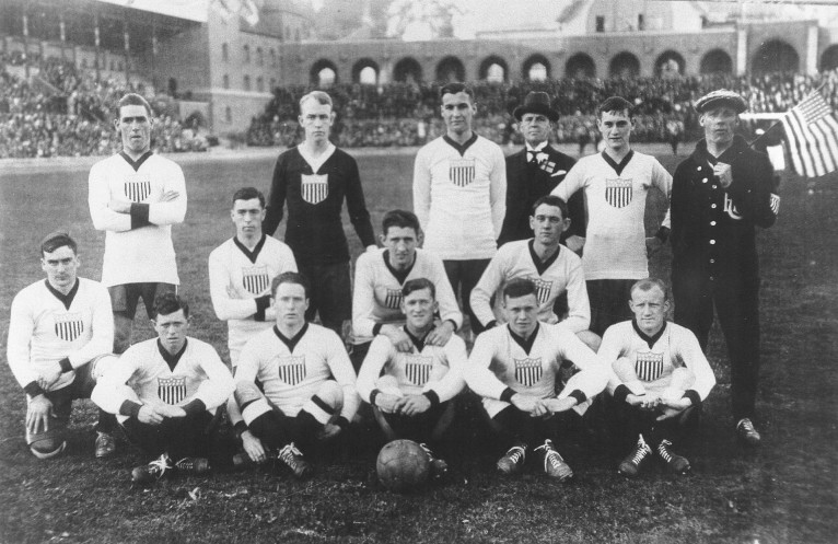 Us_soccer_team_1916